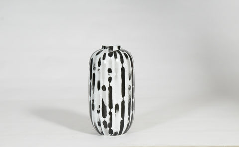 Handpainted Vase! HC16022