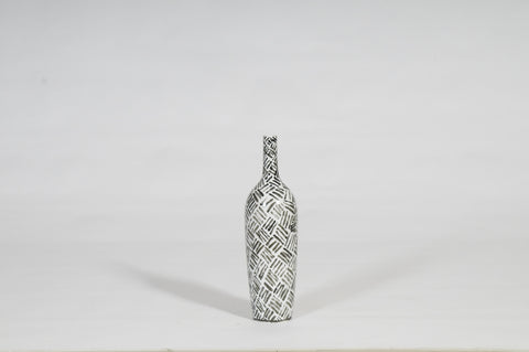 Handpainted Vase! HC16046