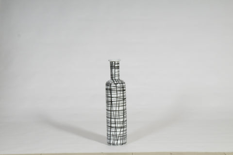 Handpainted Vase! HC16105