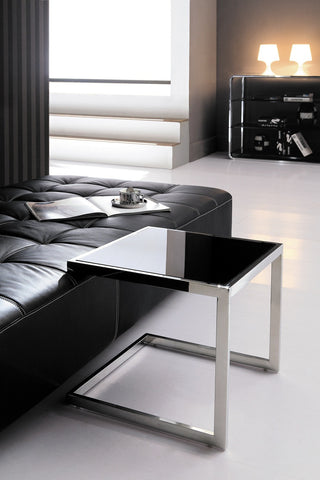 Malie Silver or Rose Gold  pollished  Stainless Steel  End Table (Cm 450*450*430) with  Black tempered   Glass.