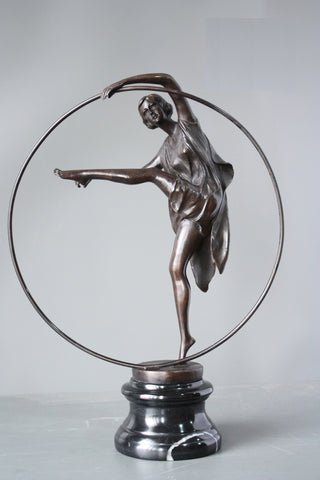 Circus Art Sculpture Statue Girl